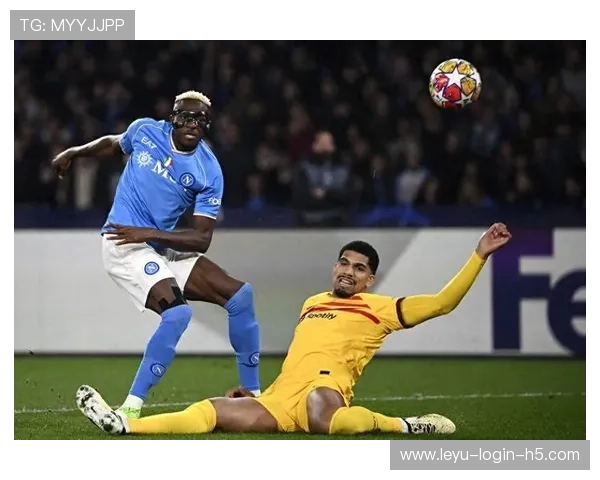 奥斯梅恩 vs 顶级中锋：争夺世界第一中锋的路径分析