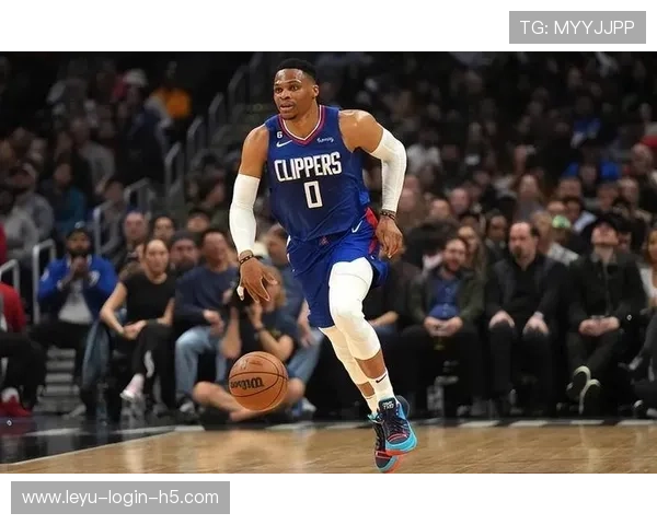 威斯布鲁克突破创季后赛高效，持球得分占比显著提升