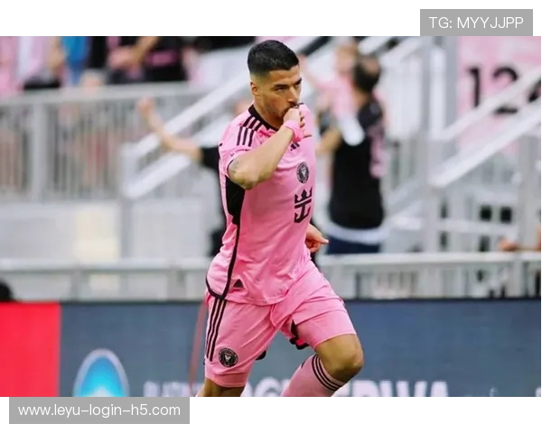 苏亚雷斯与伊布在射门分布上出现偏移，展现单点驱动与多点参与的转换趋势